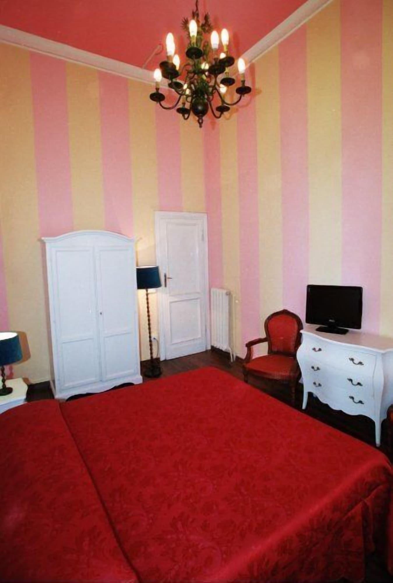 Hotel Marchionni Dal 1923 Виареджо Экстерьер фото
